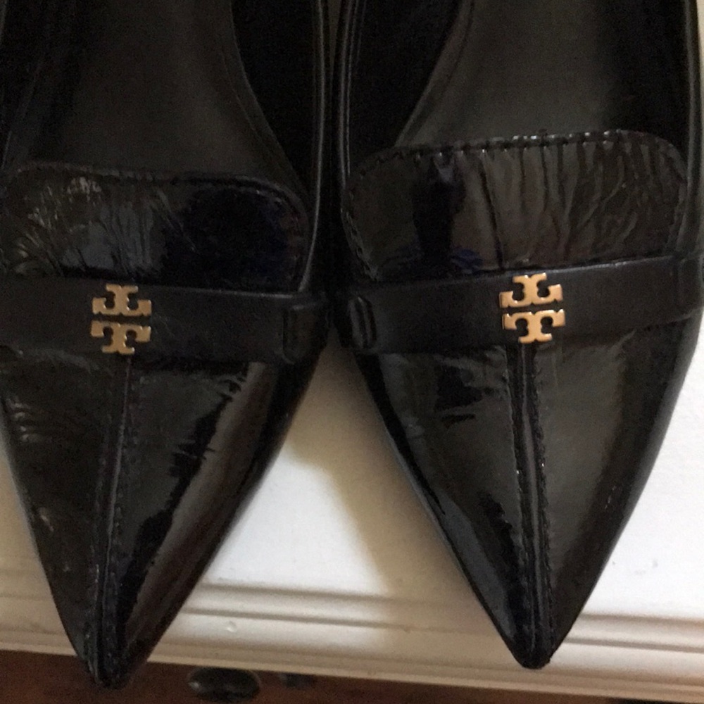 Classic black patent kitten heel